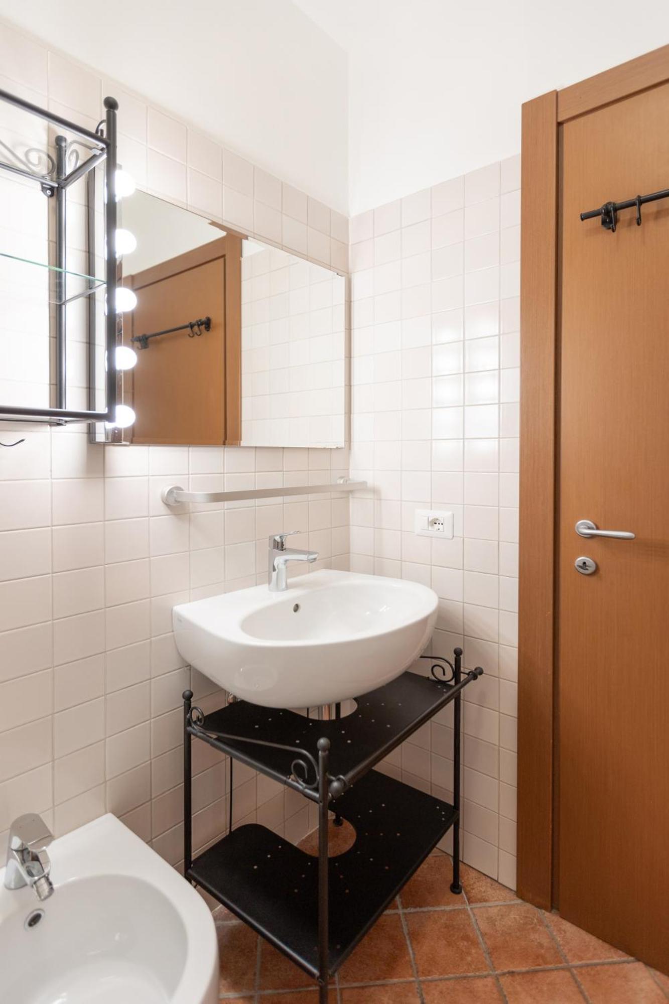 Tipico Bilocale Milanese In Via Bramante - Mirable Pm * Milano